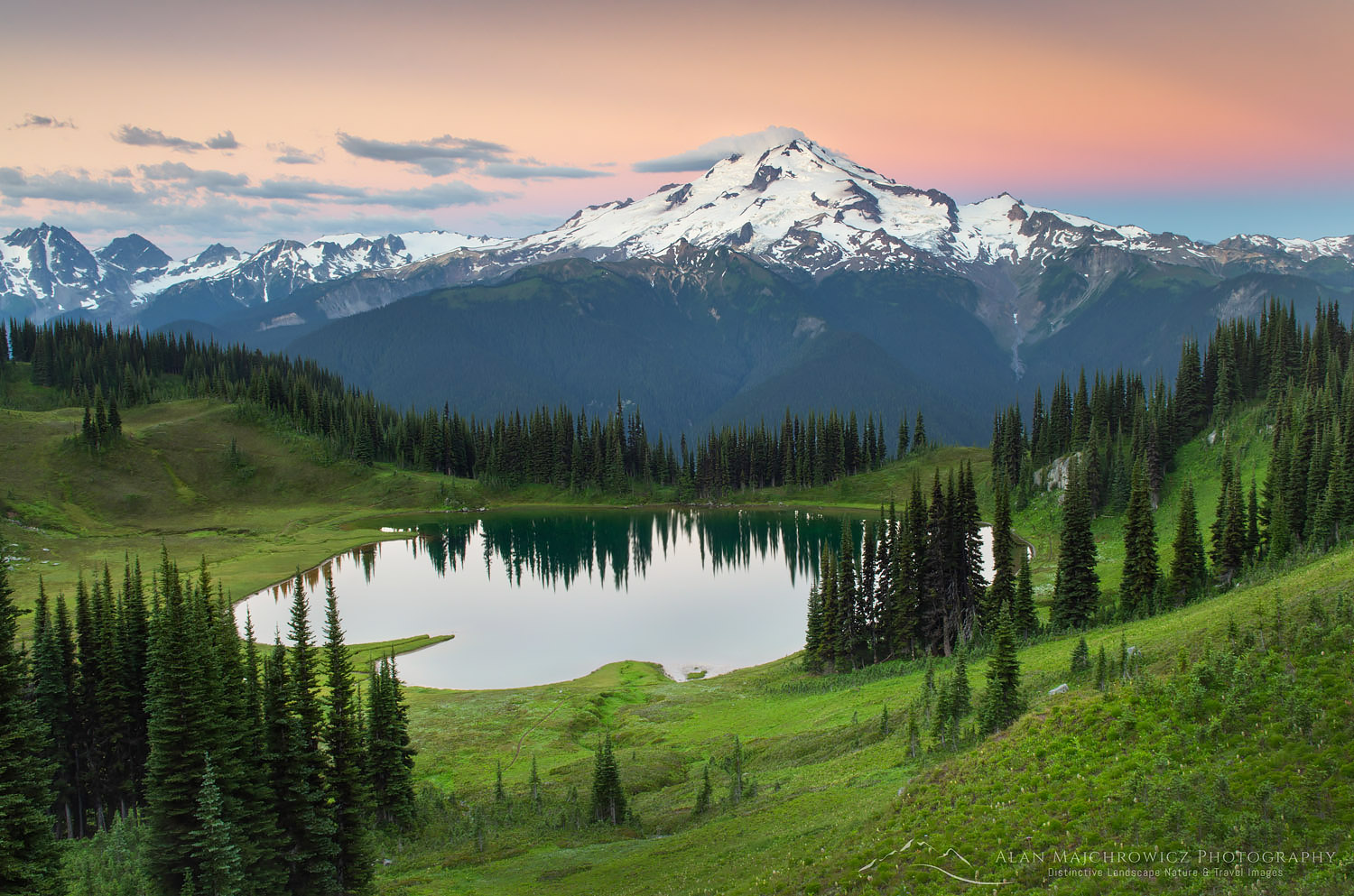 are dogs allowed in glacier peak wilderness