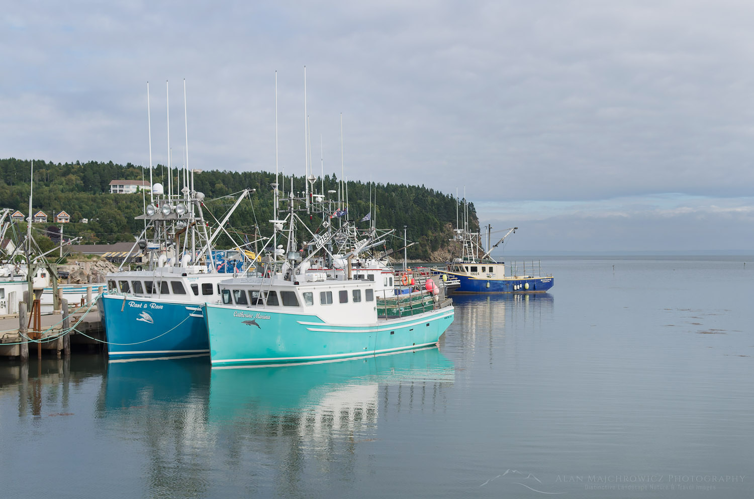 60+ New Brunswick Bay Of Fundy Fishing Nautical Vessel Stock Photos,  Pictures & Royalty-Free Images - iStock