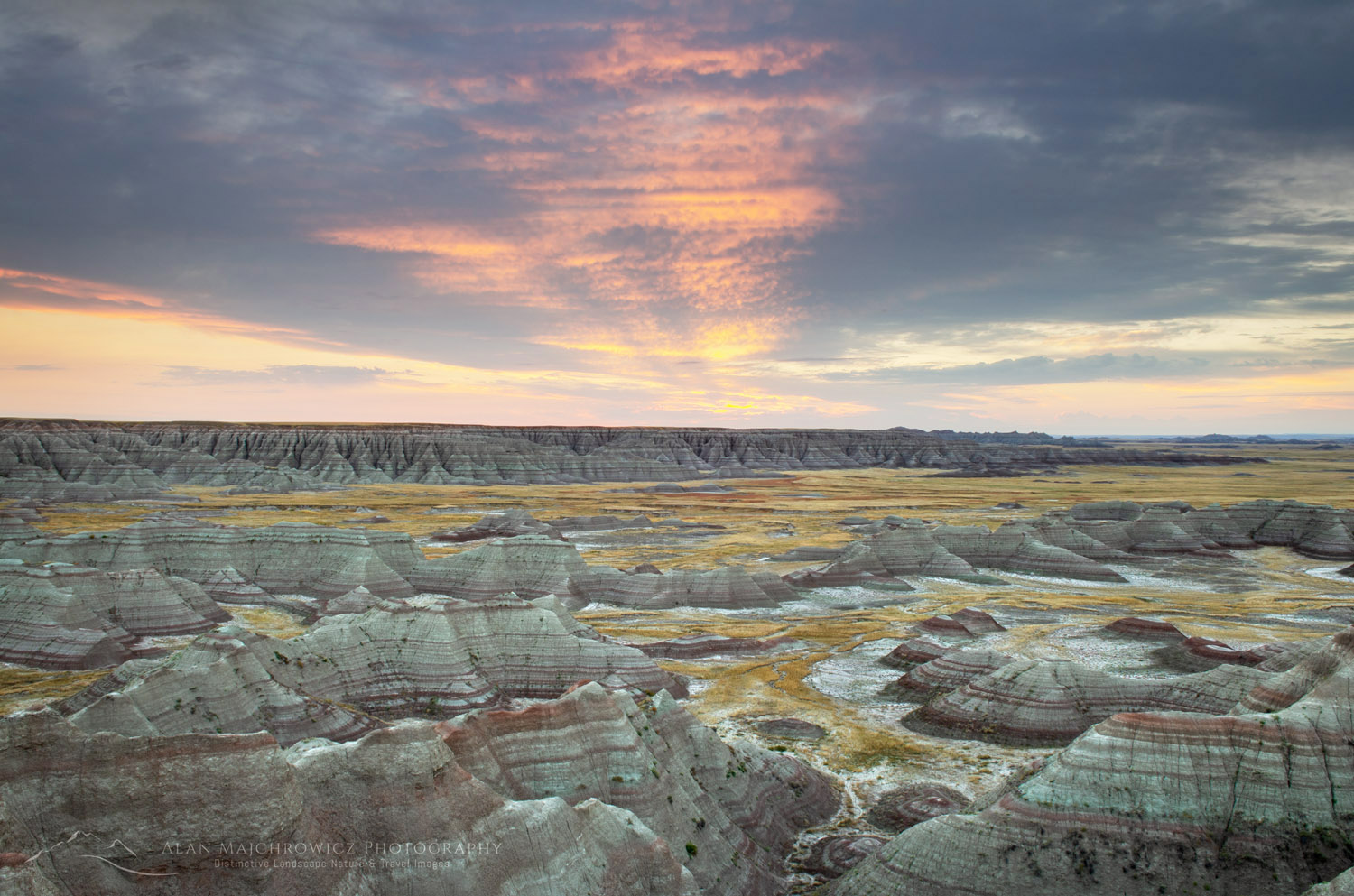 Sunrise Badlands National Park Alan Majchrowicz Photography
