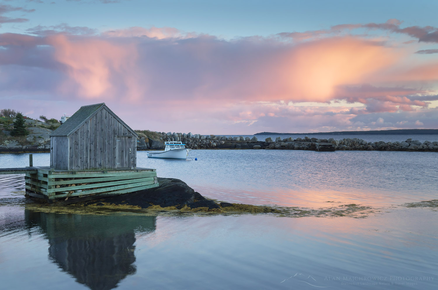 Fishermen's shack, Blue Rocks Nova Scotia #58824