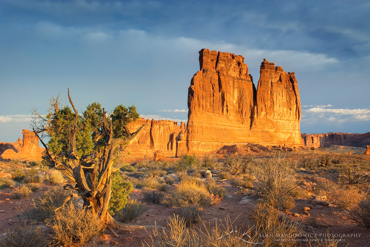 Courthouse Towers group, Arches National Park Utah #26094