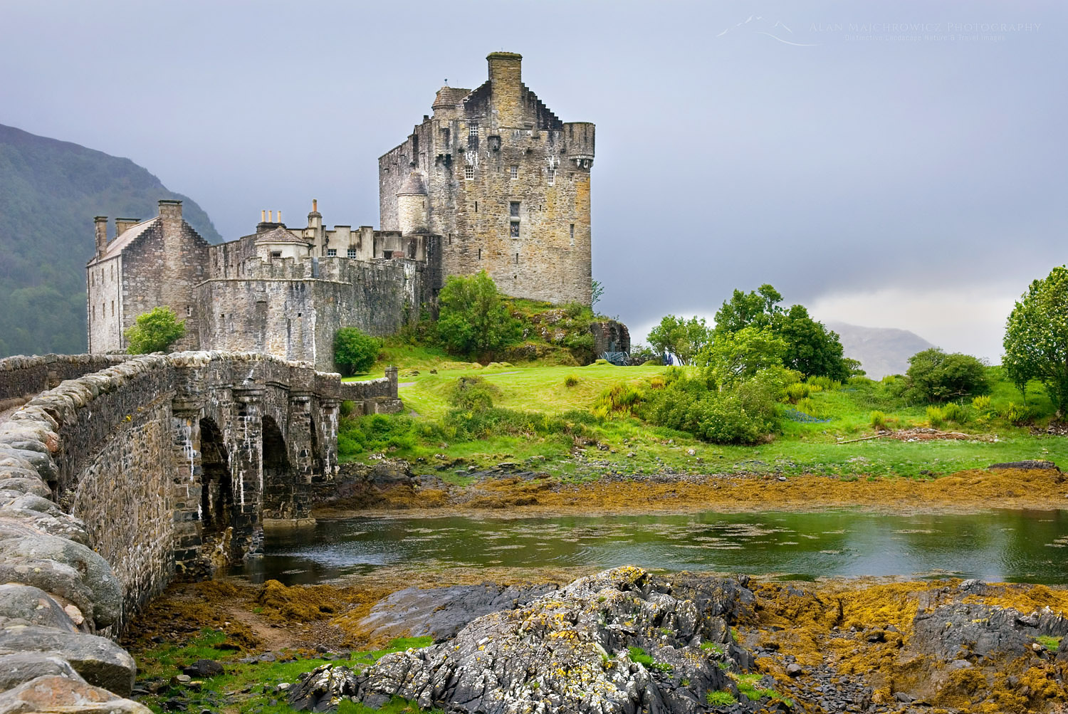 Eilean Donan Castle along the shores of Loch Duich Scotland #11723