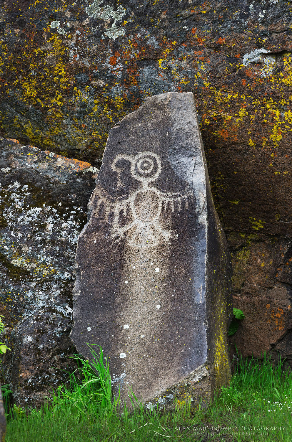 Columbia Hills State Park, Washington Horsethief Lake Petroglyphs #59926