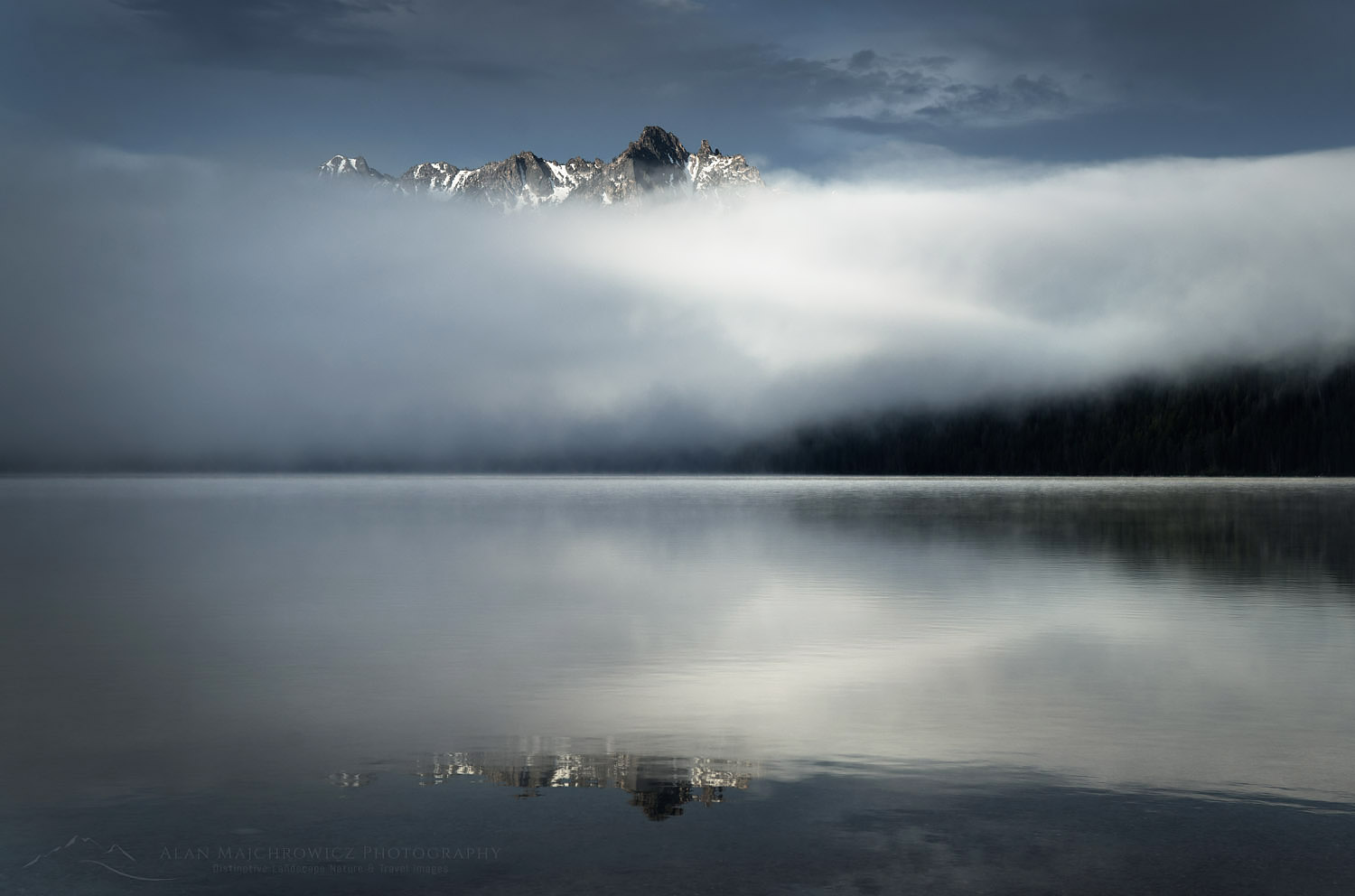 Foggy morning at Redfish Lake, Sawtooth National Recreation Area Idaho #56217r