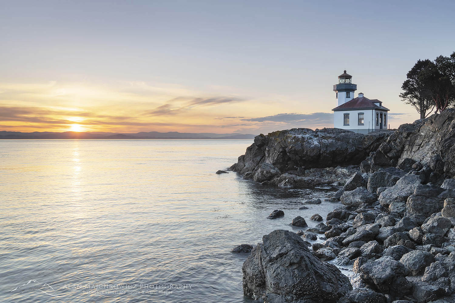 Lime Kiln Lighthouse at sunset, Lime Kiln Point State Park, San Juan Island, Washington #64939b