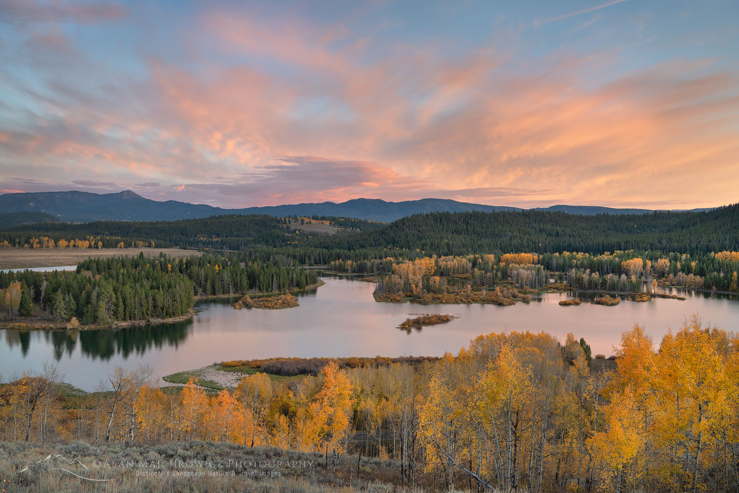 Autumn alpenglow over Oxbow Bend of the Snake River, Grand Teton National Park Wyoming #74215