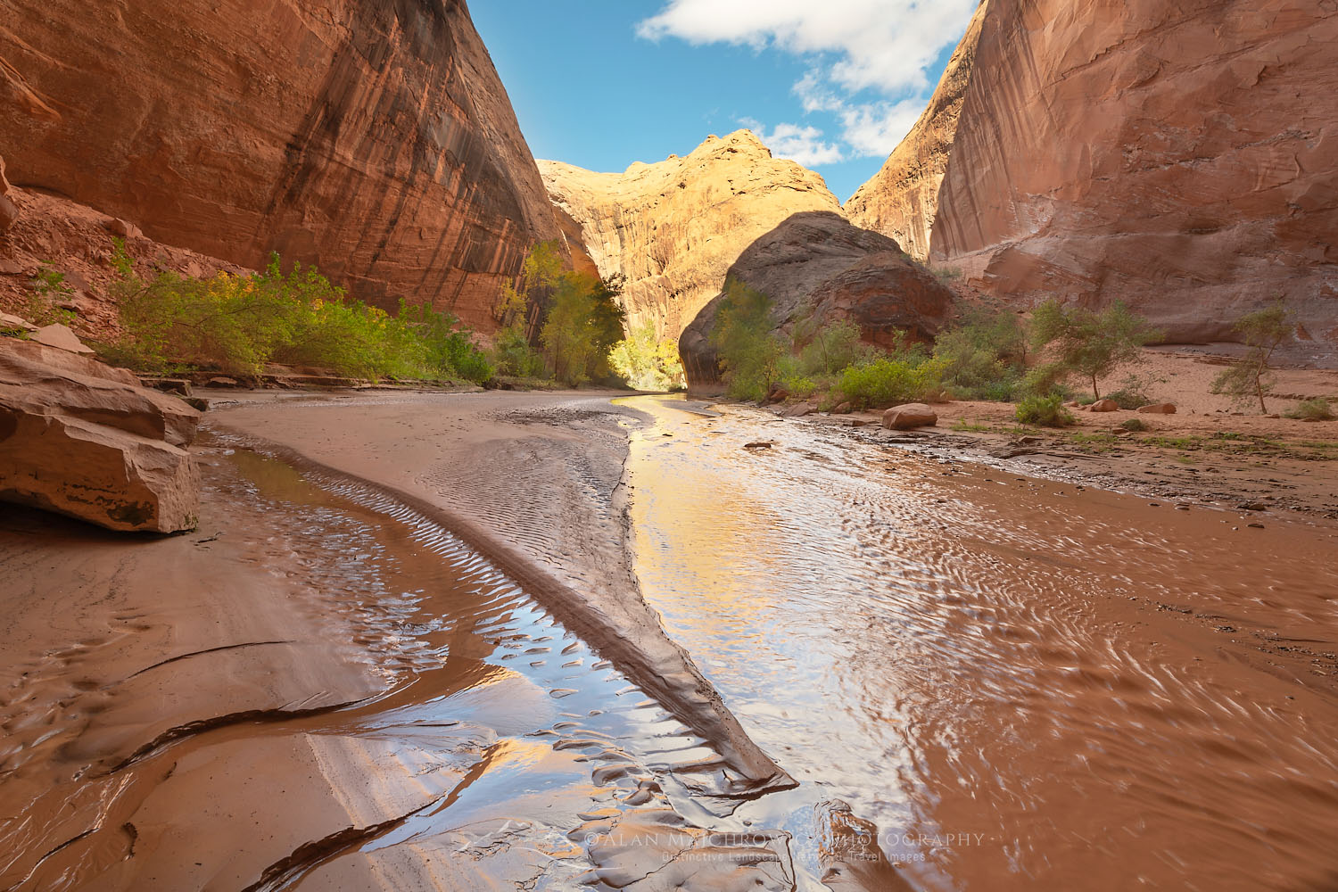 Steam flowing through giant alcove adjacent to Jacob Hamblin Arch in Coyote Gulch, Glen Canyon National Recreation Area Utah #76278