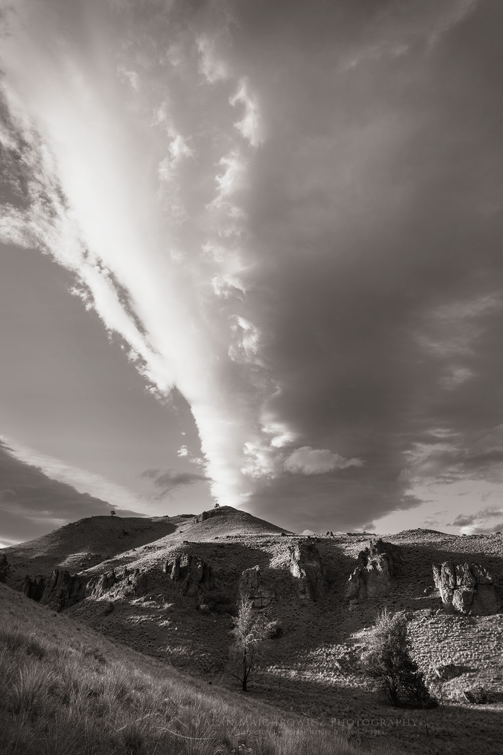 Evening clouds over Clarno Unit of John Day Fossil Beds National Monument Oregon #71303bw