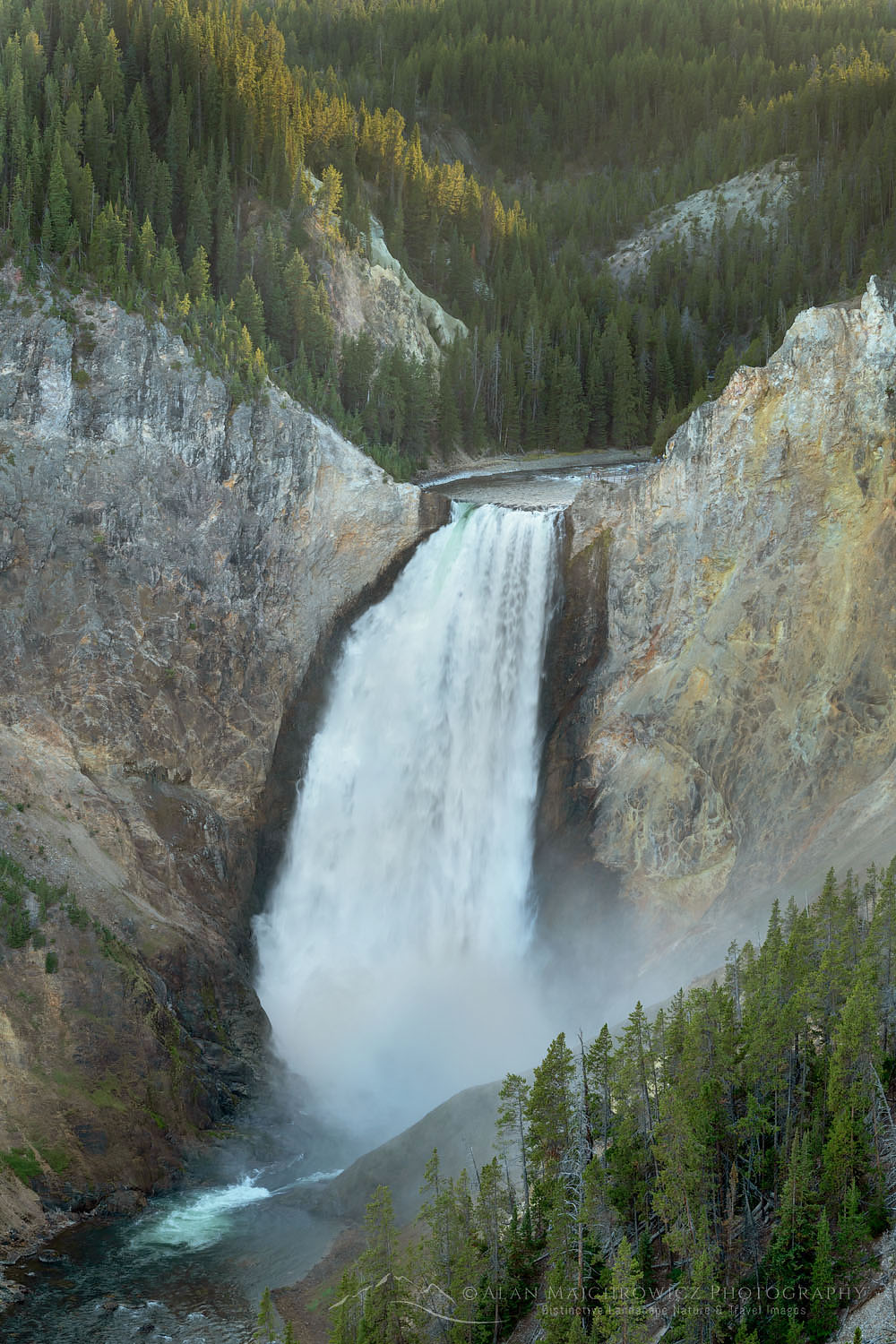 Lower Falls of the Yellowstone River seen from Lookout Point, Yellowstone National Park #67930