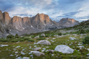 Raid and Bonneville Peaks above East Fork Valley, Bridger Wilderness. Wind River Range Wyoming