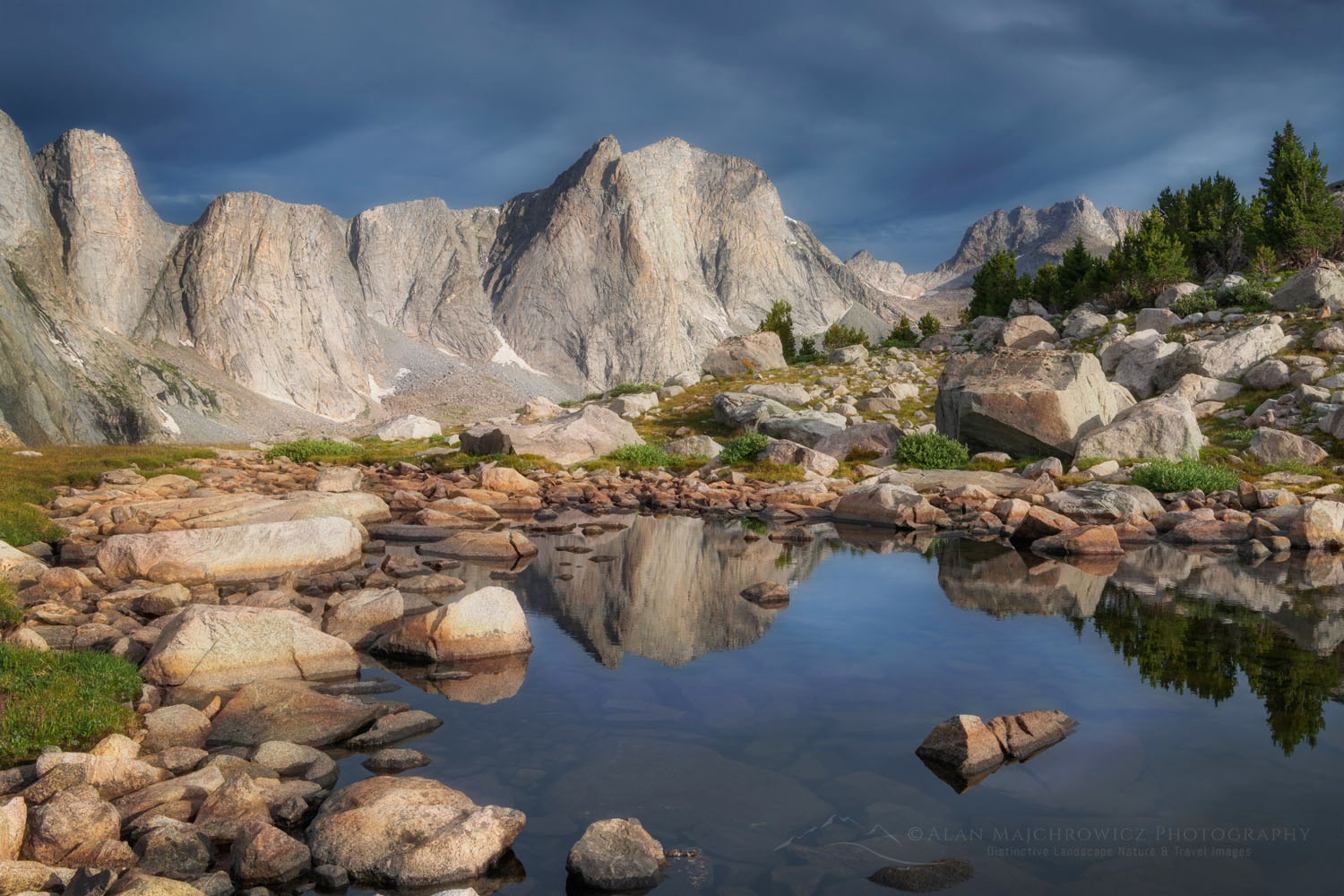 Raid Peak seen from tarn above Pyramid Lake. Bridger Wilderness. Wind River Range Wyoming #78057or