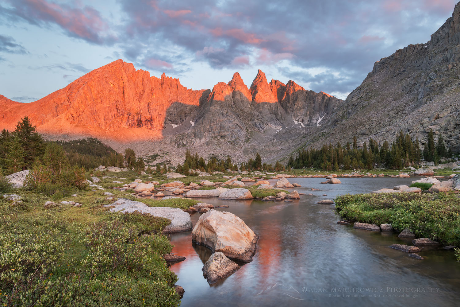 Shadow Lake and view of the backside of Cirque of the Towers. Bridger Wilderness. Wind River Range Wyoming #78168