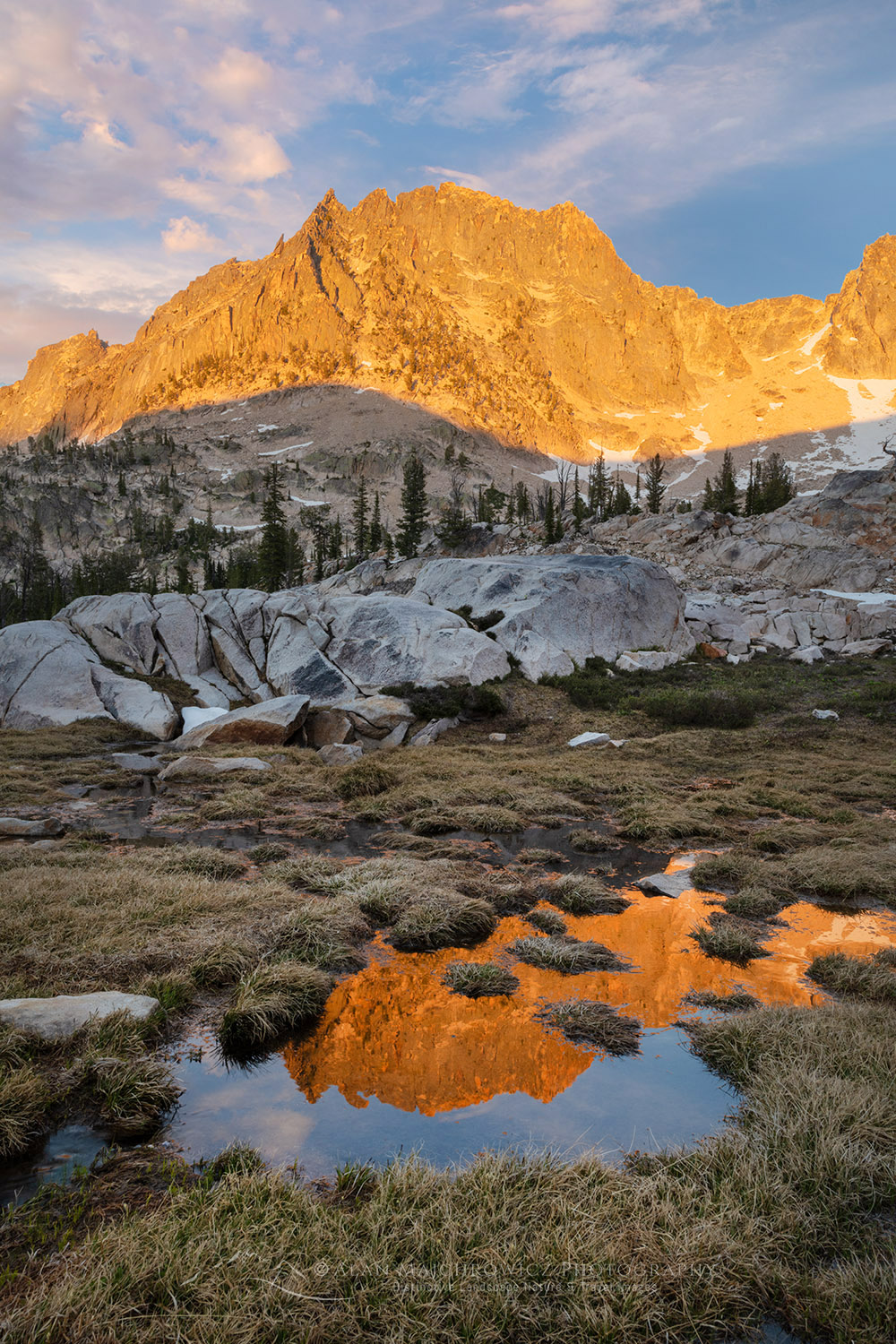 Golden light of sunset on peaks of Upper Cramer Basin Sawtooth Wilderness, Idaho #83706