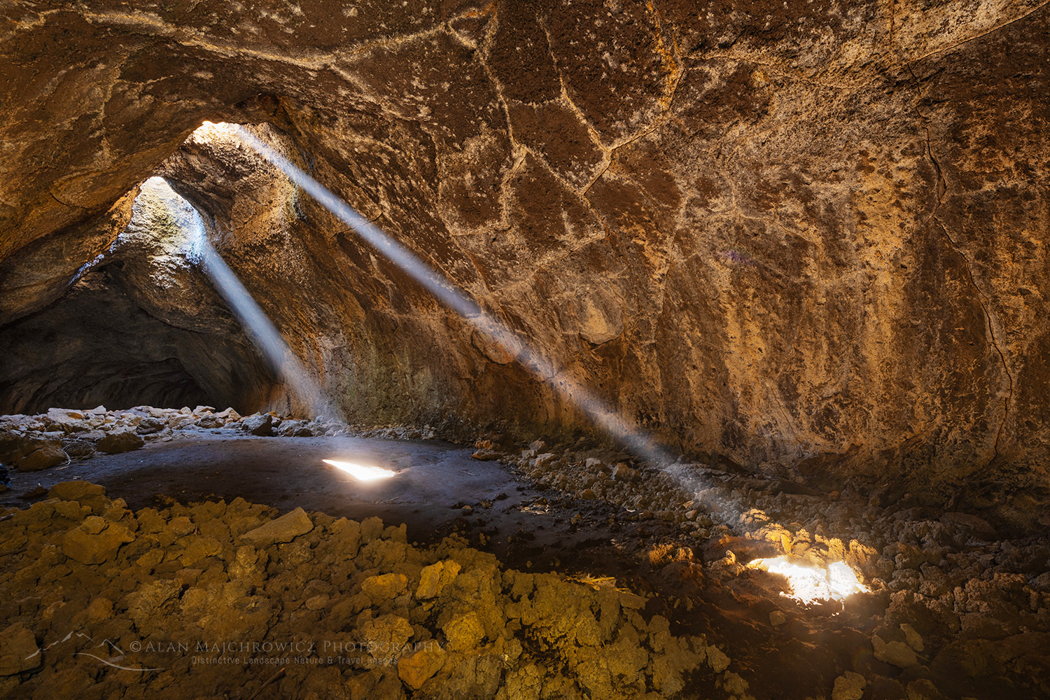 Skylight Cave, Deschutes National Forest Oregon #84206