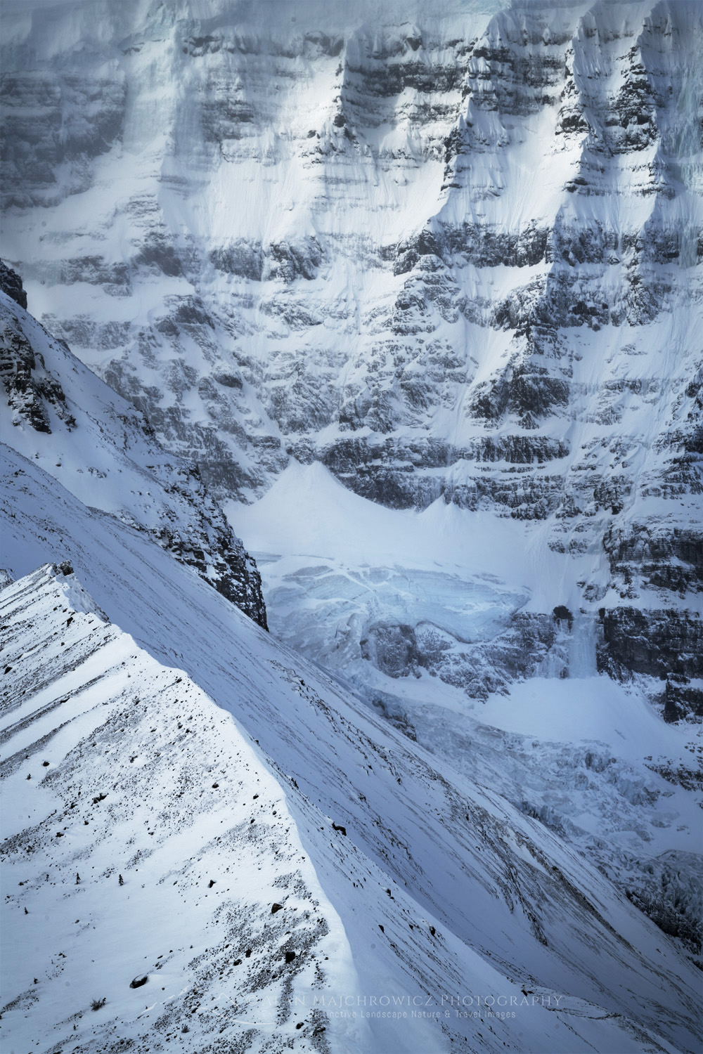 Snow Dome in winter. Seen from Icefields Parkway. Jasper National Park Alberta Canada #82198