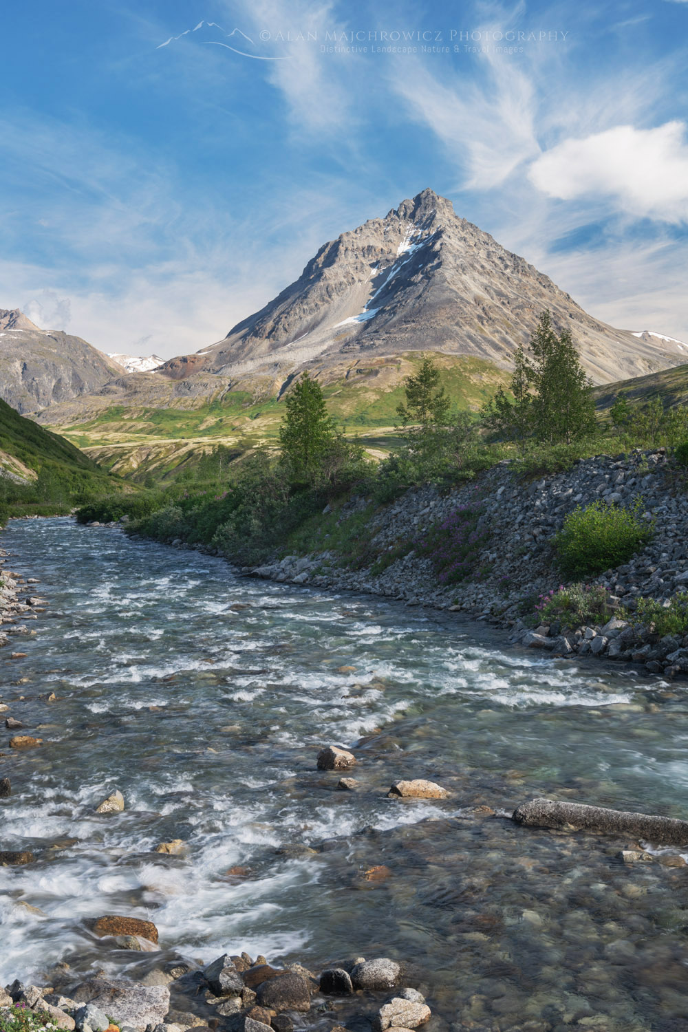 Glave Peak is the highest summit of the Three Guardsmen. Alsek Range, the southeasternmost subdivision of the Saint Elias Mountains. British Columbia. #86833