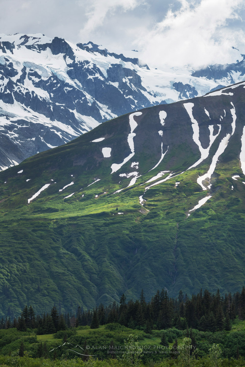 Jarvis Peak, Alsek Range, southeasternmost subdivision of the Saint Elias Mountains. Tatshenshini-Alsek Park, British Columbia #86819