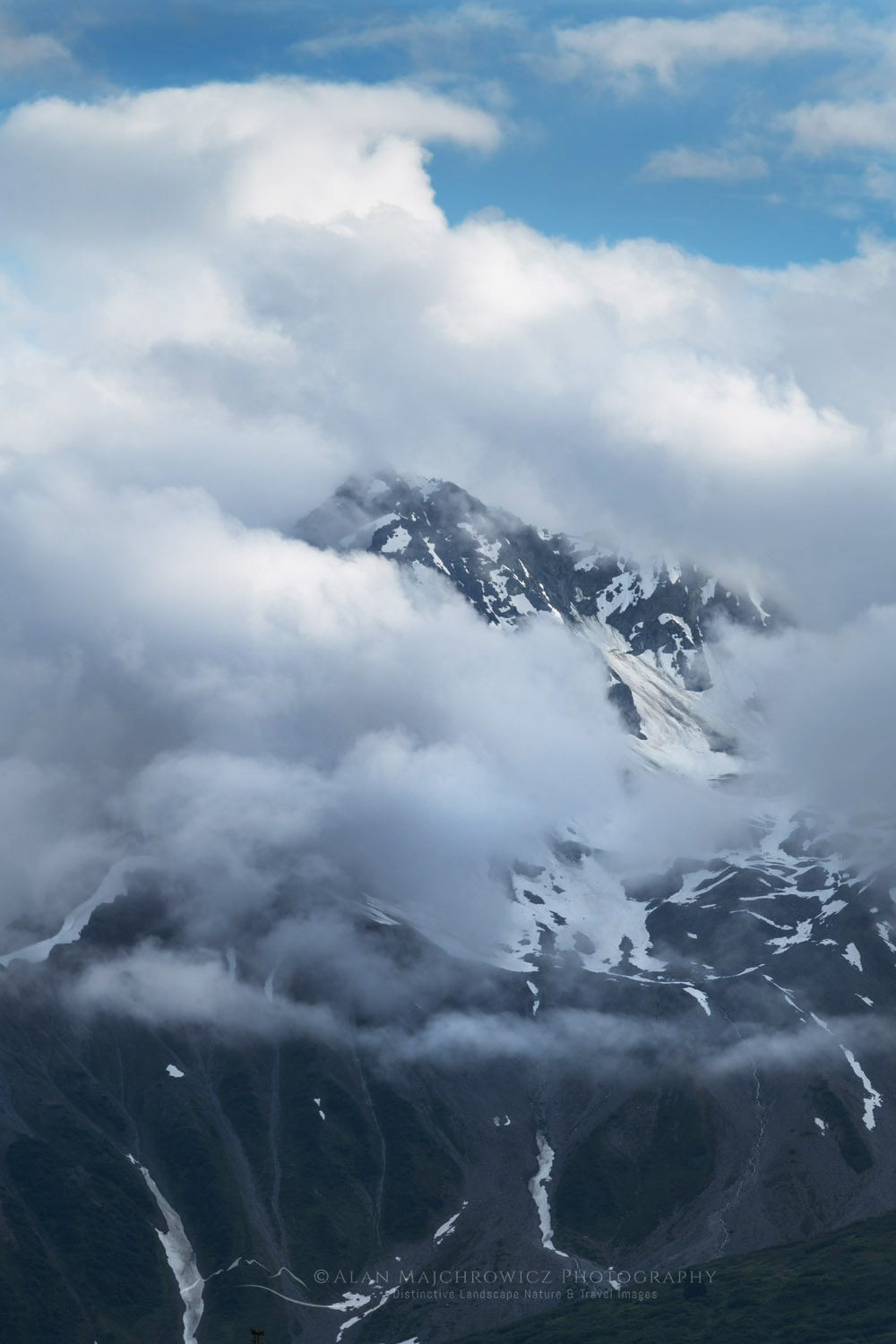 Jarvis Peak, Alsek Range, southeasternmost subdivision of the Saint Elias Mountains. Tatshenshini-Alsek Park, British Columbia #86836