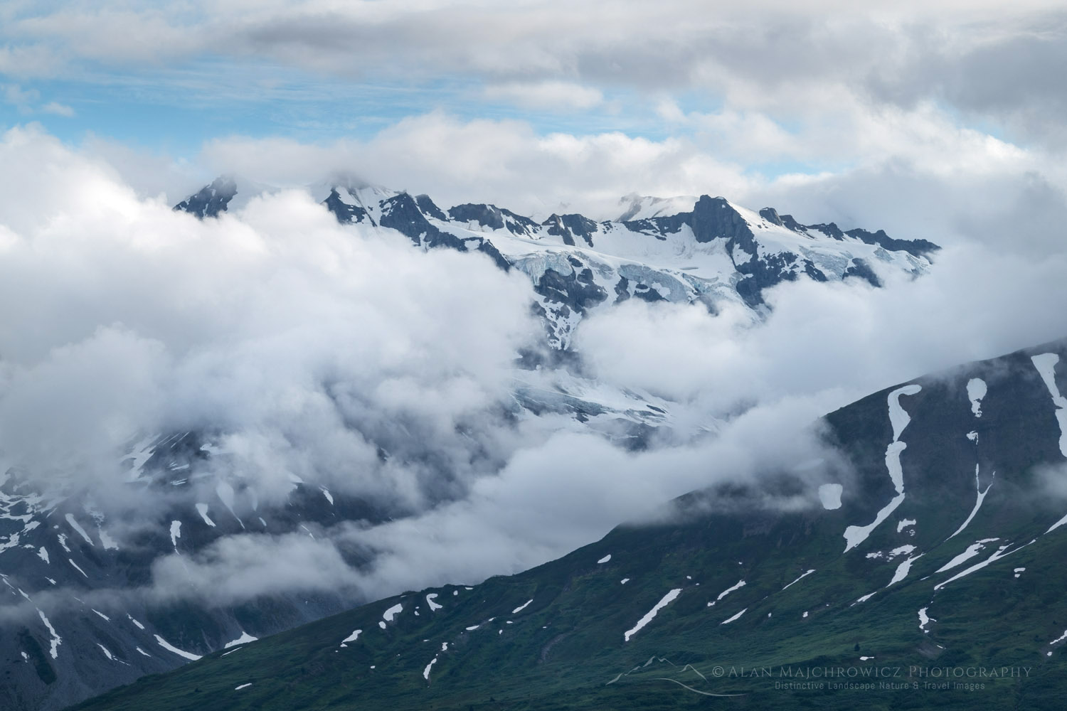 Alsek Range, southeasternmost subdivision of the Saint Elias Mountains. Tatshenshini-Alsek Park, British Columbia #86837