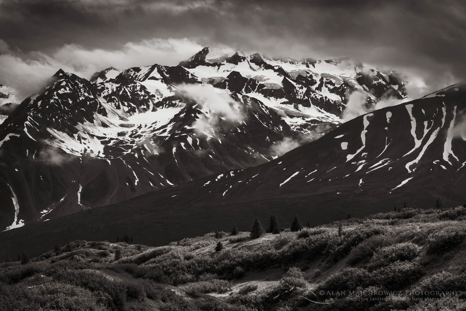 Alsek Range, southeasternmost subdivision of the Saint Elias Mountains. Tatshenshini-Alsek Park, British Columbia #86833bw