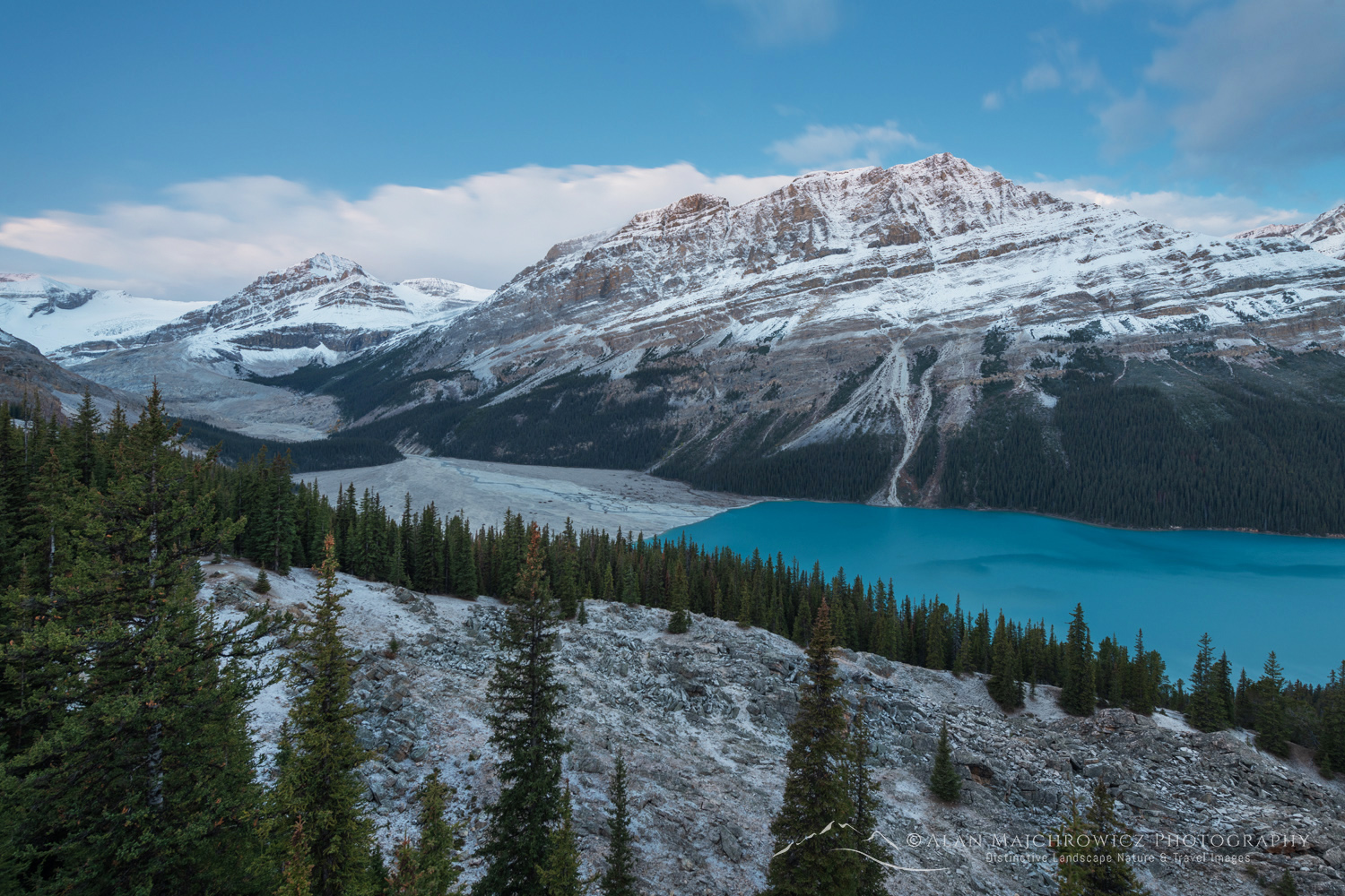 Peyto Lake after a fresh dusting of autumn snow. Banff National Park. Alberta, Canada #88842